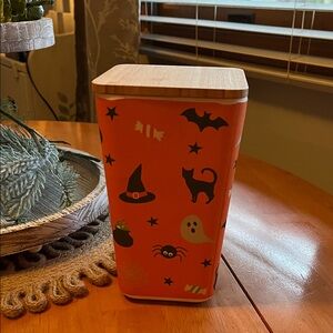 🎃  Halloween Themed Orange Storage Container with wooden lid.